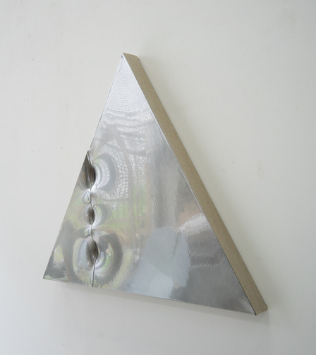 Jan Maarten Voskuil Demi metre etalon (triangle)
